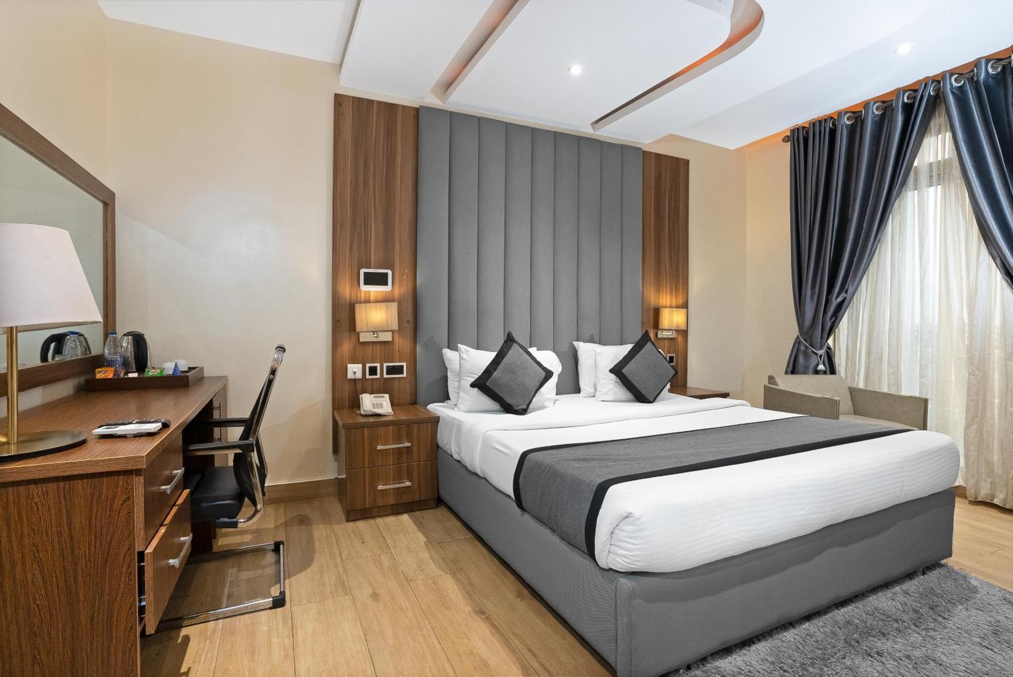 Watercress Hotels And Event Ikeja Ngoại thất bức ảnh