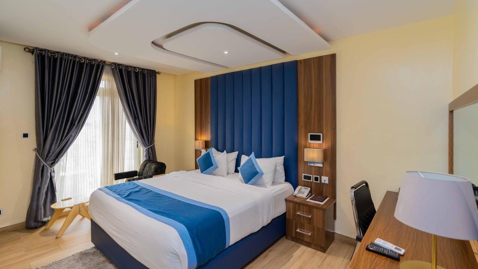 Watercress Hotels And Event Ikeja Ngoại thất bức ảnh
