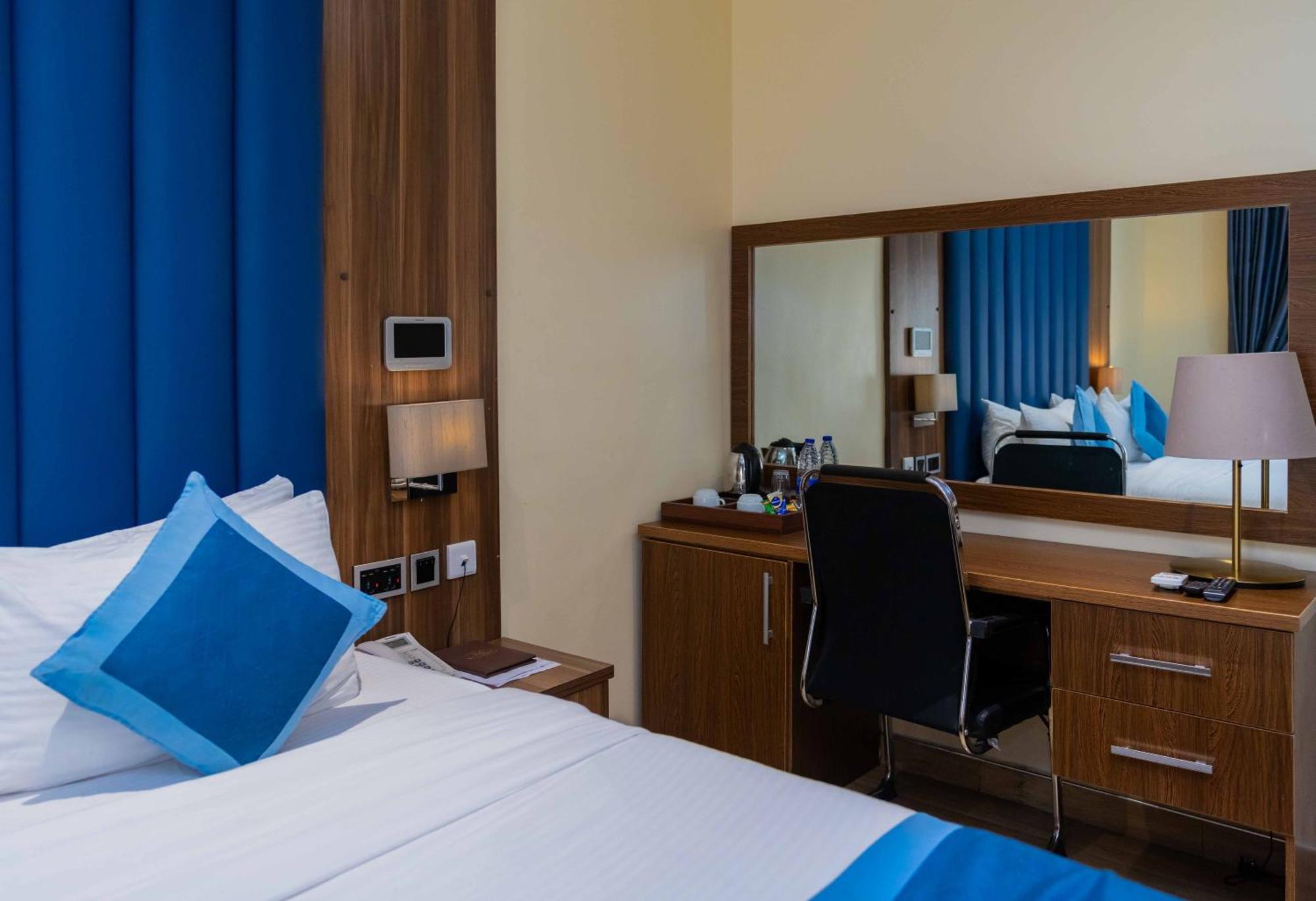 Watercress Hotels And Event Ikeja Ngoại thất bức ảnh