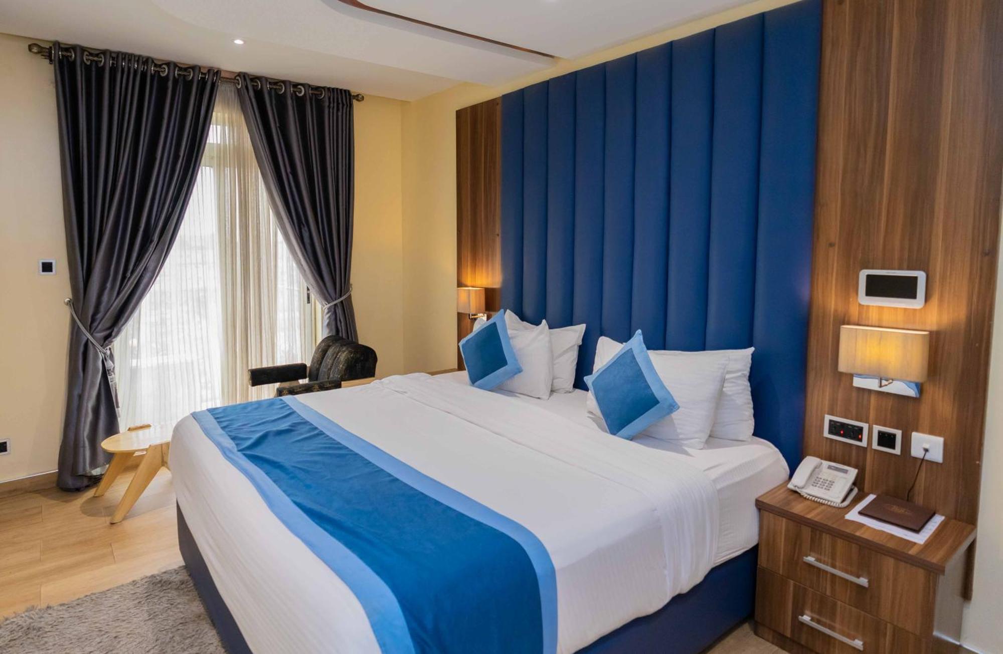 Watercress Hotels And Event Ikeja Ngoại thất bức ảnh