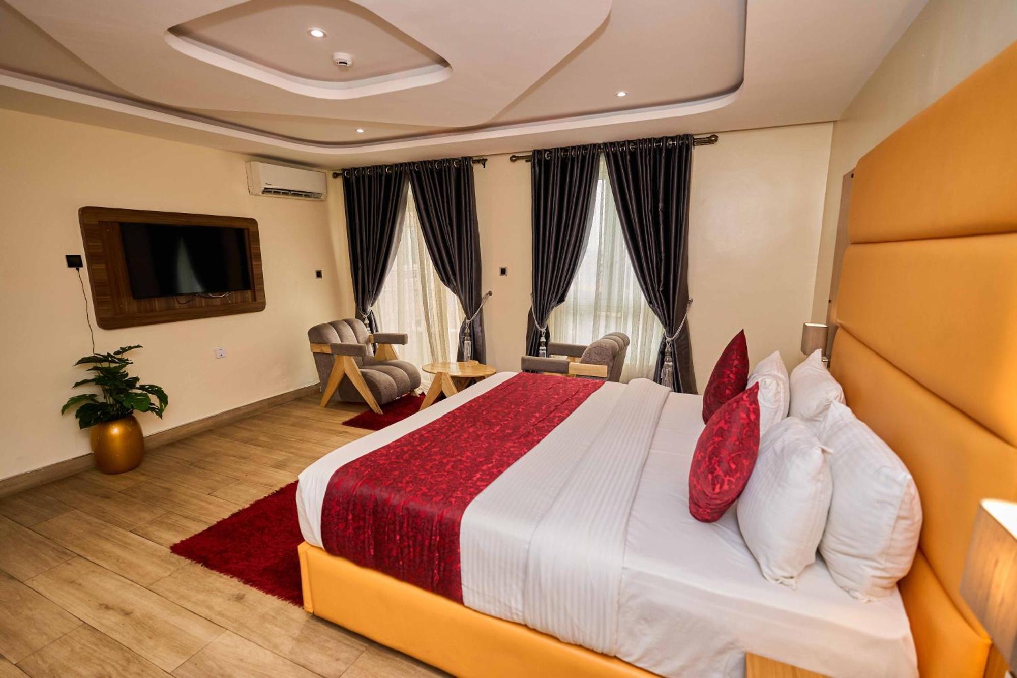 Watercress Hotels And Event Ikeja Ngoại thất bức ảnh