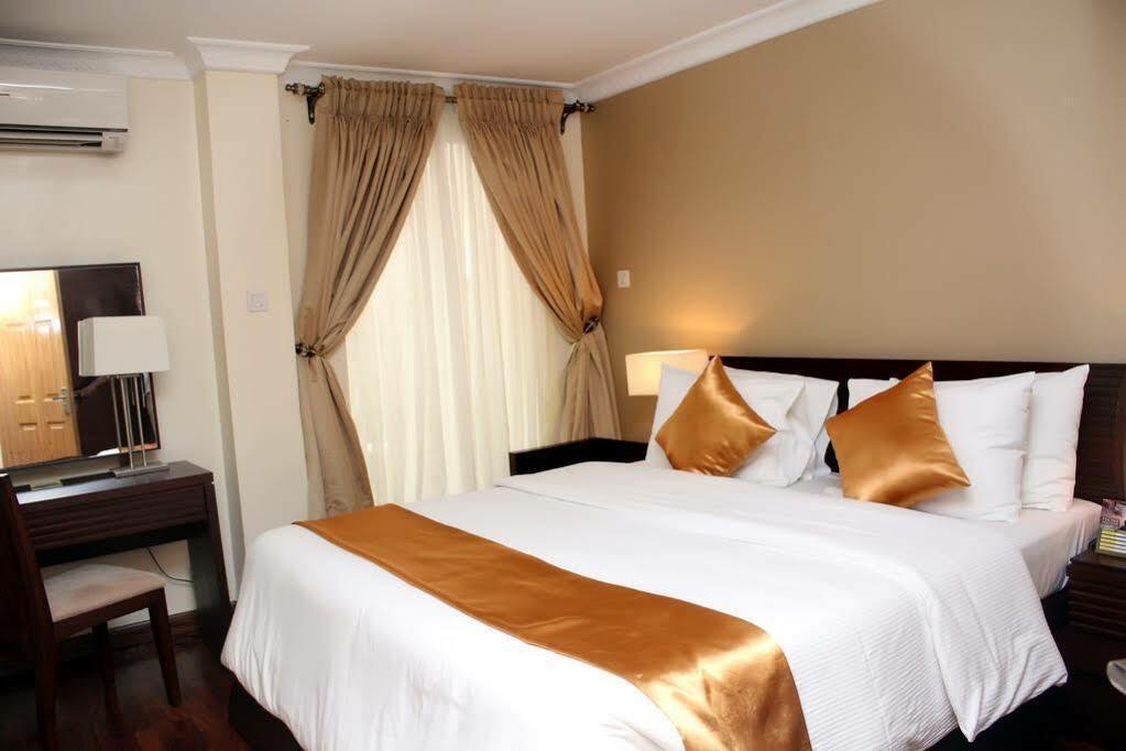 Watercress Hotels And Event Ikeja Ngoại thất bức ảnh