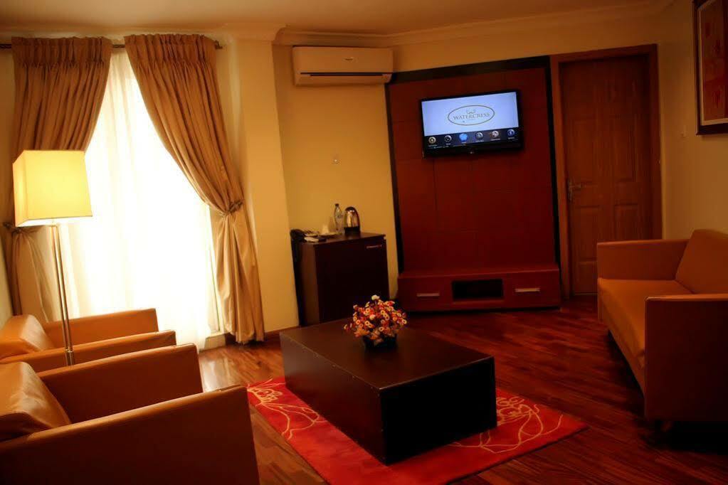 Watercress Hotels And Event Ikeja Ngoại thất bức ảnh